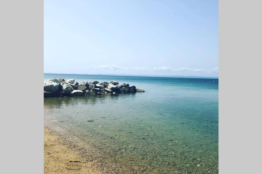 Orange Apartment Νικήτη Εξωτερικό φωτογραφία