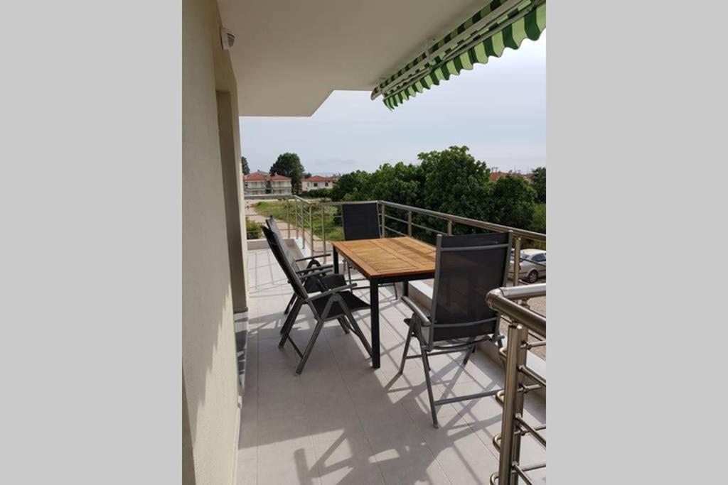 Orange Apartment Νικήτη Εξωτερικό φωτογραφία