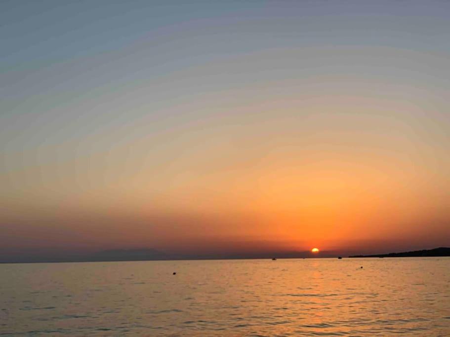 Orange Apartment Νικήτη Εξωτερικό φωτογραφία