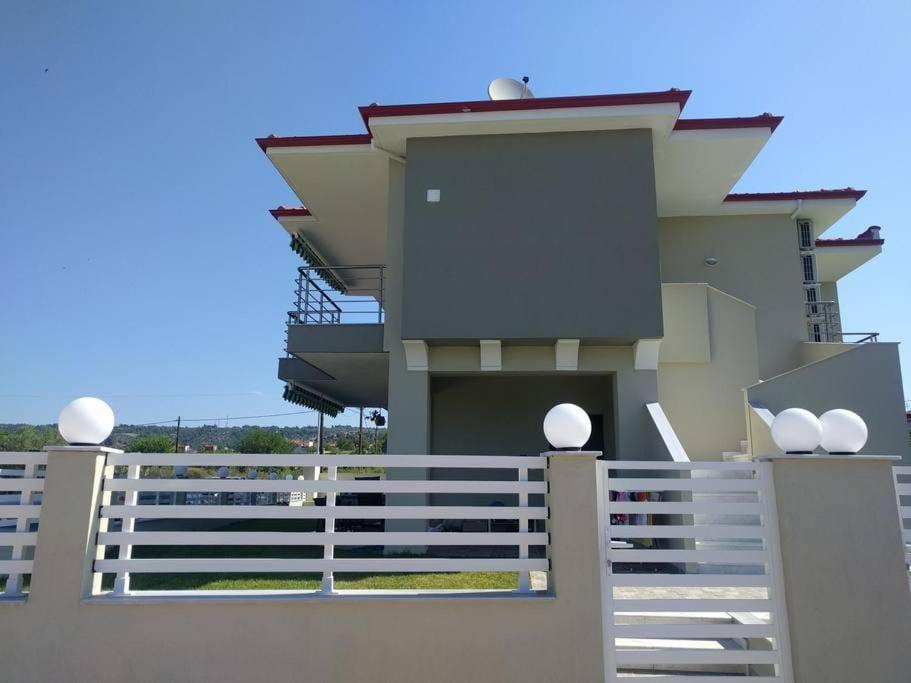 Orange Apartment Νικήτη Εξωτερικό φωτογραφία